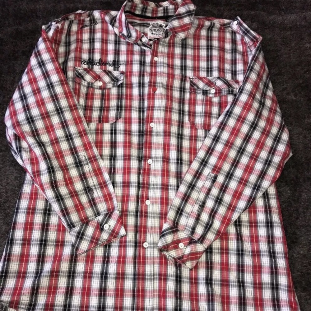 Akademiks Size 3XL Black, Red & White